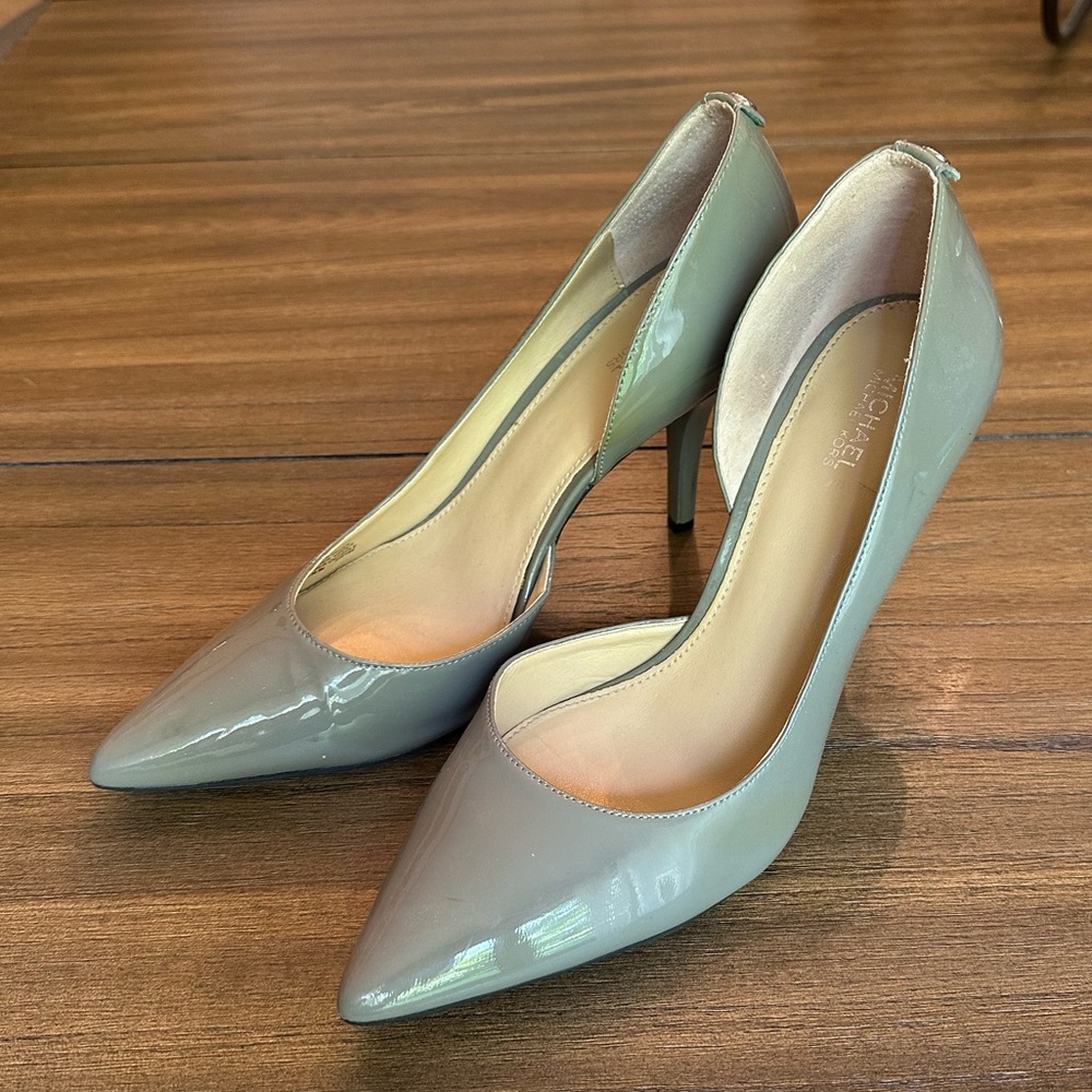 Michael Kors gray patent leather d’orsay heels, size 8